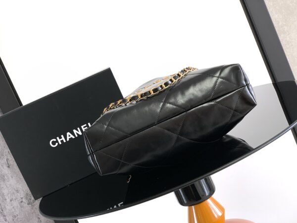 Chanel 22 Small Handbag, Shiny Calfskin & Gold-Tone Metal
