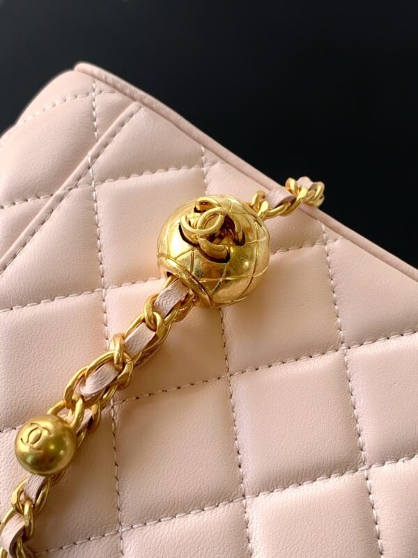 Chanel Pink Lambskin Quilted Small CC Dynasty Vanity Case With Chain [Metal ball series]