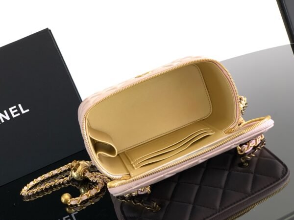Chanel Pink Lambskin Quilted Small CC Dynasty Vanity Case With Chain [Metal ball series]