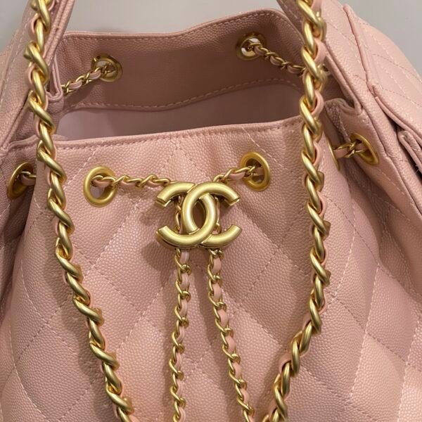 Chanel 25 Small Handbag Grained Calfskin & Gold-Tone Metal Light Pink