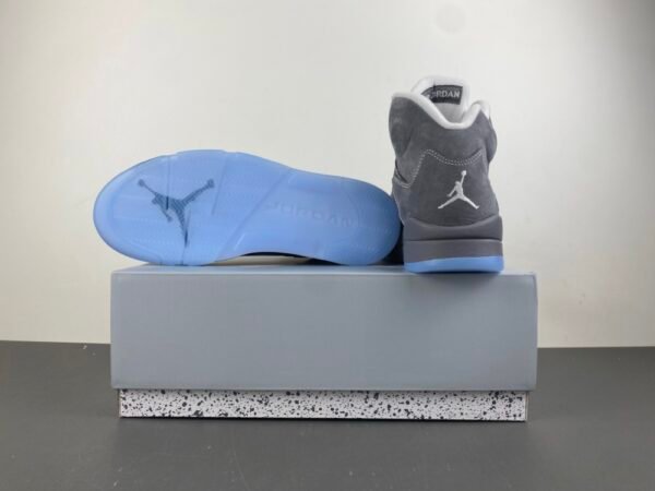 Jordan 5 Retro Wolf Grey (2026) DD0587-002