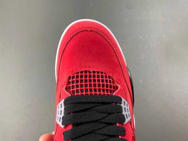 Jordan 4 Retro Toro Bravo (2026) FQ8138-600