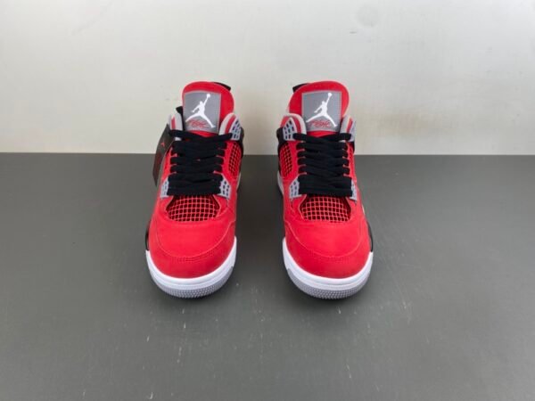 Jordan 4 Retro Toro Bravo (2026) FQ8138-600
