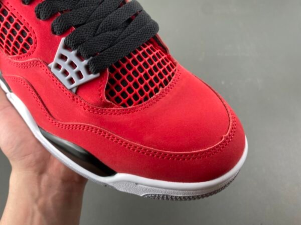 Jordan 4 Retro Toro Bravo (2026) FQ8138-600