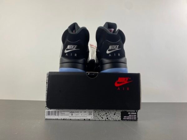 Jordan 5 Retro OG Black Metallic Reimagined HF3975-001