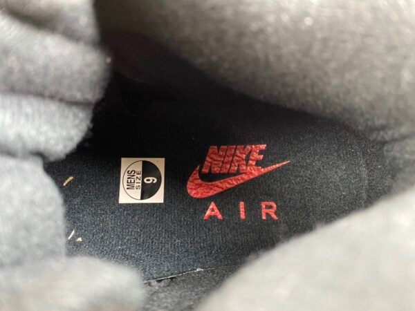 Jordan 5 Retro Halloween HQ7978-001