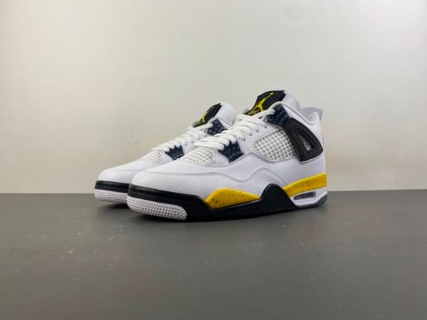 Jordan 4 Retro Rare Air Tour Yellow (2026)  IO2463-102