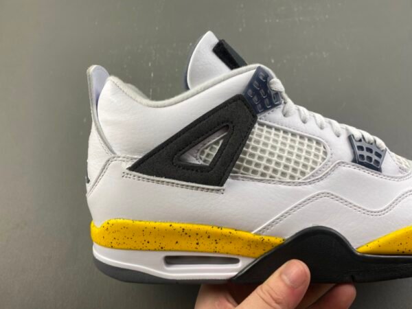 Jordan 4 Retro Rare Air Tour Yellow (2026)  IO2463-102