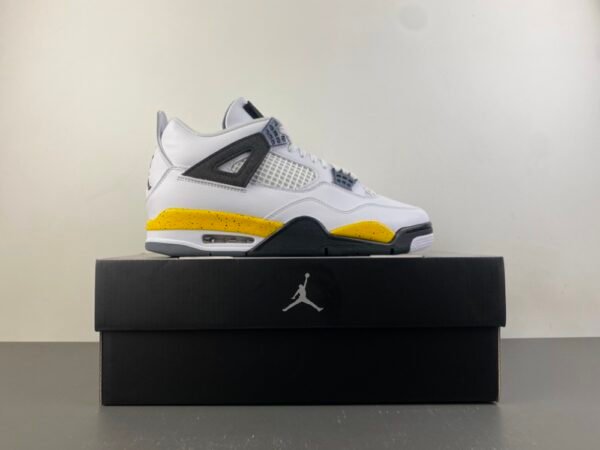Jordan 4 Retro Rare Air Tour Yellow (2026)  IO2463-102
