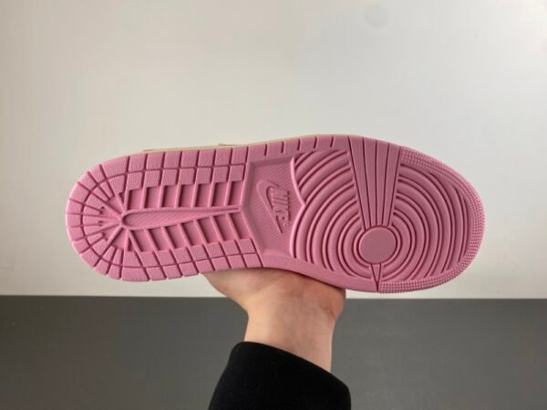 Jordan 1 Retro Low OG SP Travis Scott Sail Tropical Pink  IQ7604-101