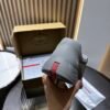 Prada Sneaker 26093001