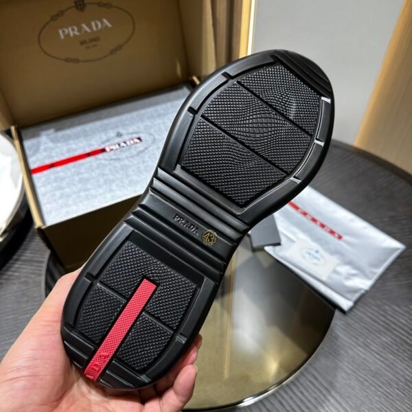 Prada Sneaker 26093002