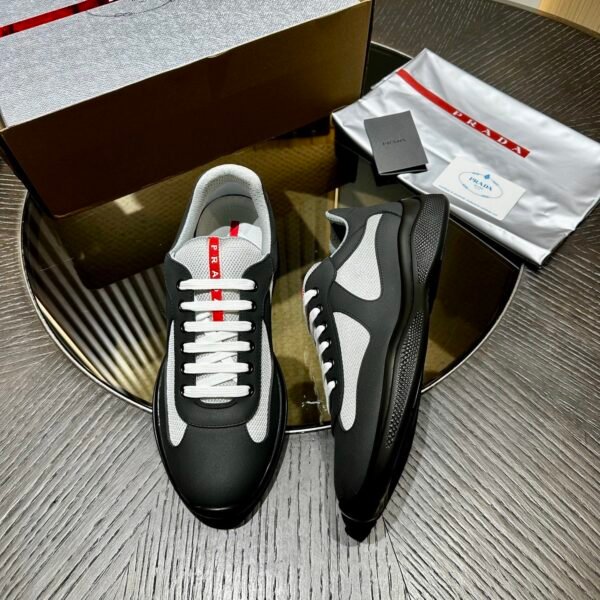 Prada Sneaker 26093002