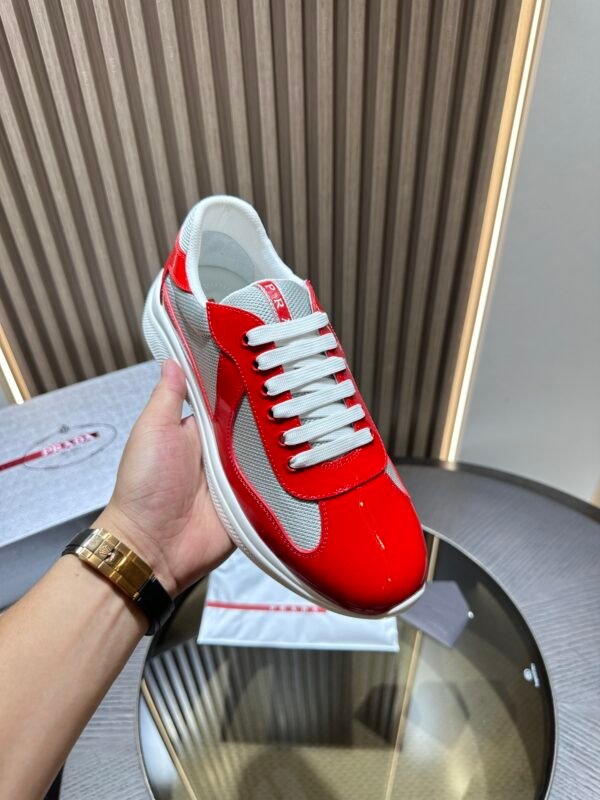 Prada Sneaker 26093003