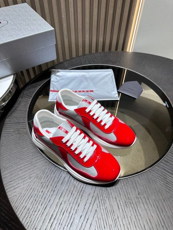 Prada Sneaker 26093003
