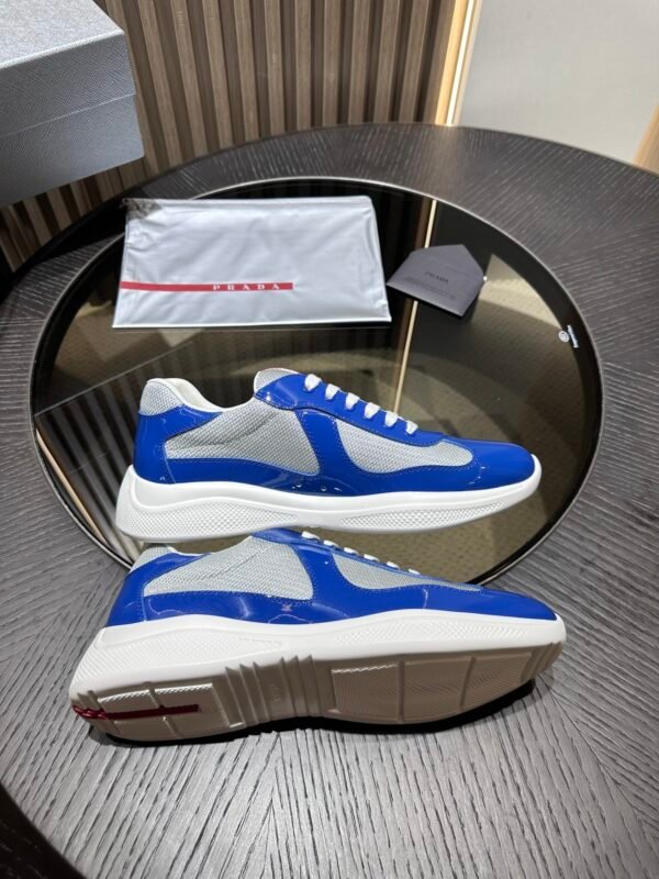 Prada Sneaker 26093004