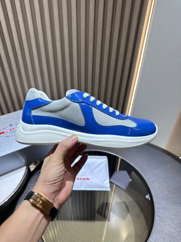Prada Sneaker 26093004