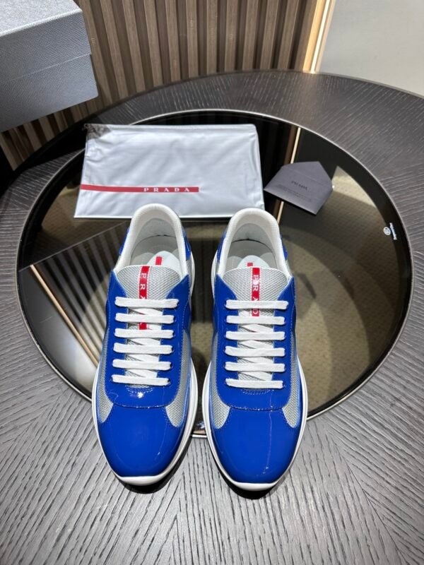 Prada Sneaker 26093004