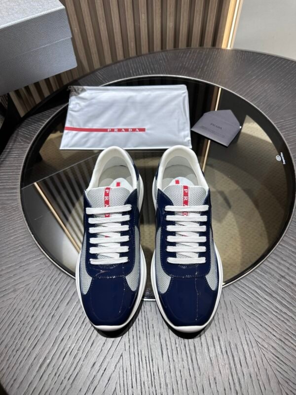 Prada Sneaker 26093005
