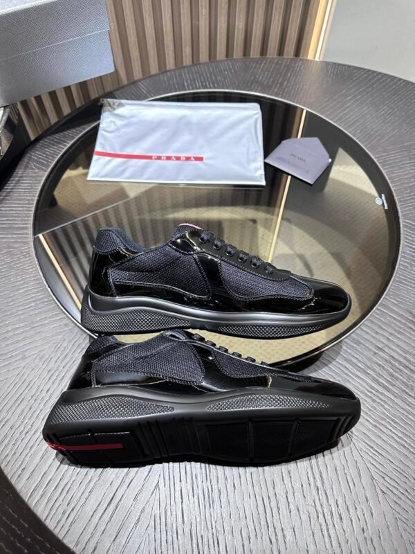 Prada Sneaker 26093006