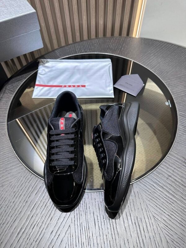 Prada Sneaker 26093006