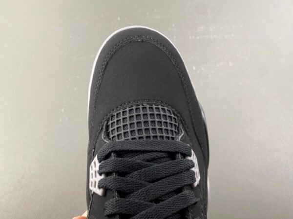 Jordan 4 Retro OG Bred (2026)  IX8180-001